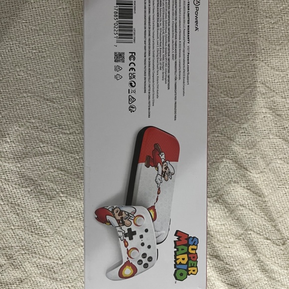 PowerA Nintendo Switch Super Mario Wired Controller With Slim Case - Picture 2 of 4